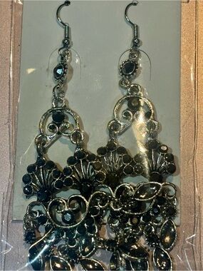 Silver and Black Filigree Dangle Earrings - Classic Women's Jewelry